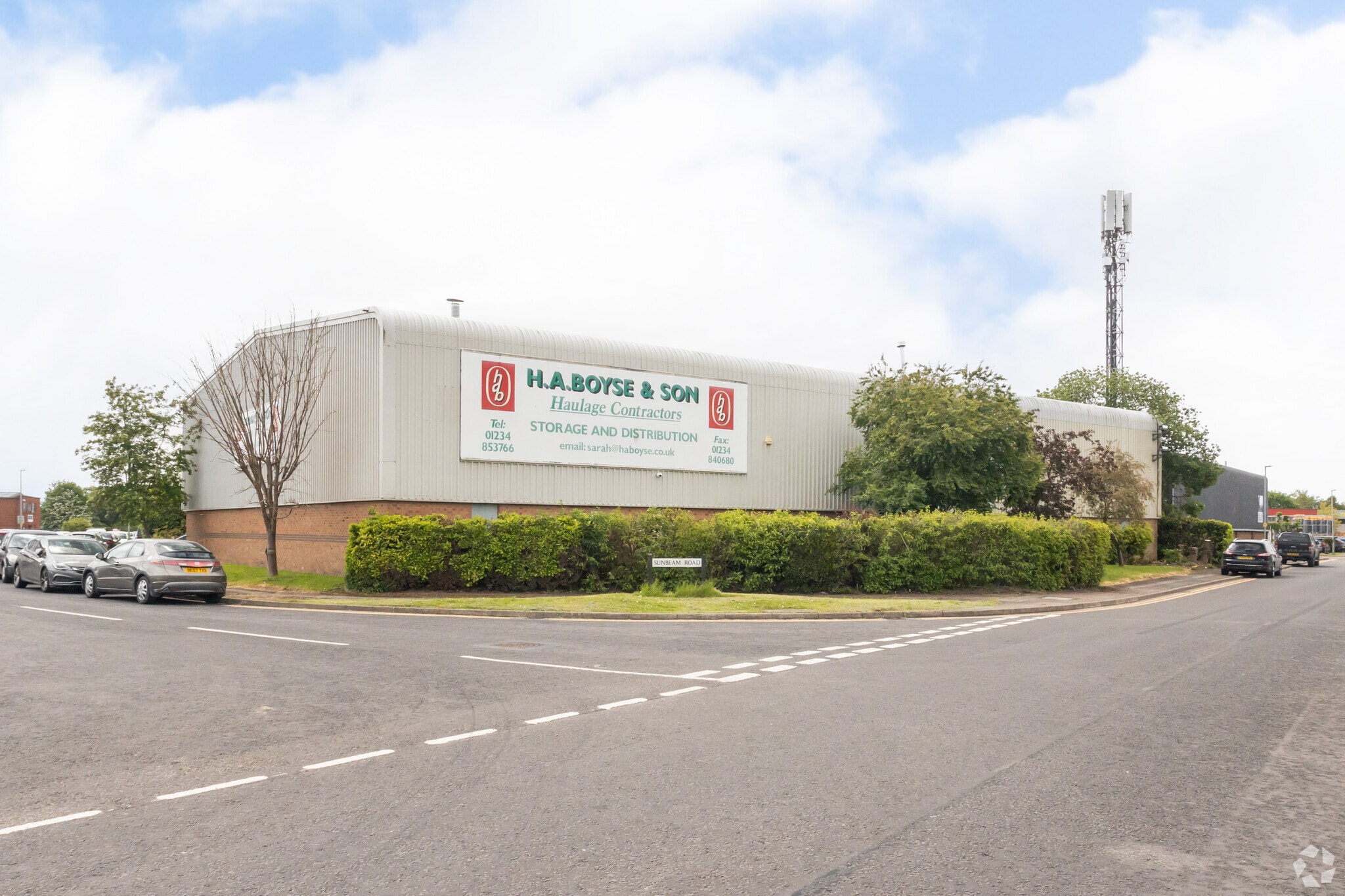 4 Singer Way, Kempston for lease Primary Photo- Image 1 of 10