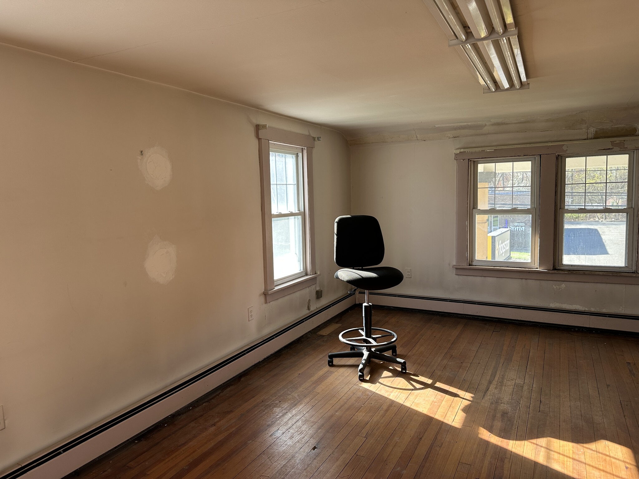23 Little Falls Rd, Fairfield, NJ for lease Interior Photo- Image 1 of 1