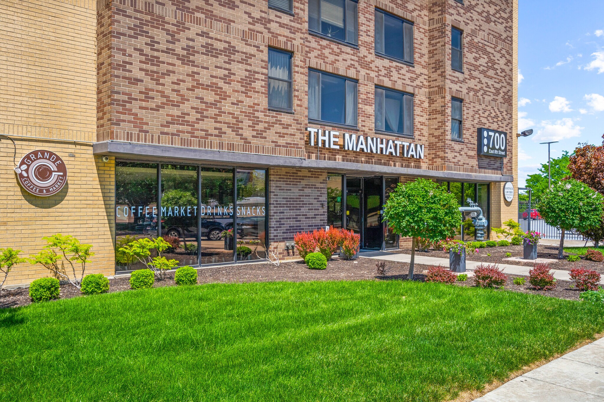 700 E 8th St, Kansas City, MO for sale Building Photo- Image 1 of 28