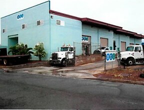 1875 Haleukana St, Lihue, HI for lease Building Photo- Image 1 of 1