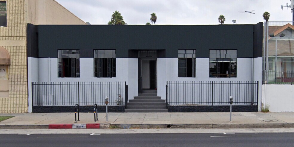 5119 W Sunset Blvd, Los Angeles, CA à louer - Photo du bâtiment - Image 1 de 15