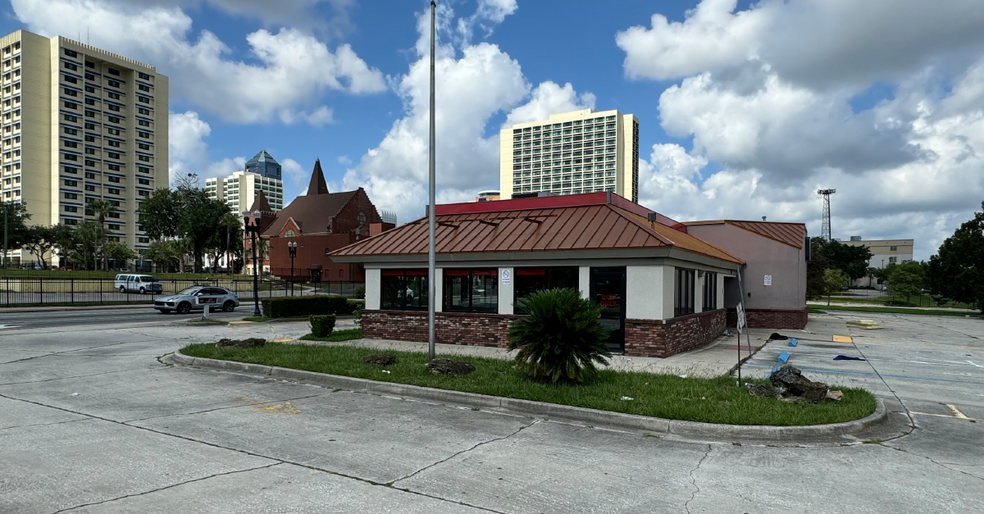 210 State St E, Jacksonville, FL for lease - Building Photo - Image 2 of 7