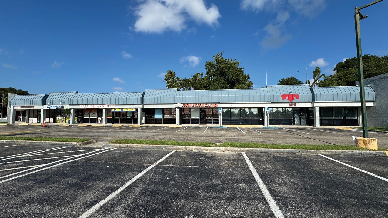 5111 Baymeadows Rd, Jacksonville, FL for lease Building Photo- Image 1 of 10