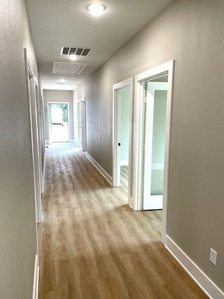 15426 Old Jacksonville Hwy, Tyler, TX for lease - Building Photo - Image 2 of 5