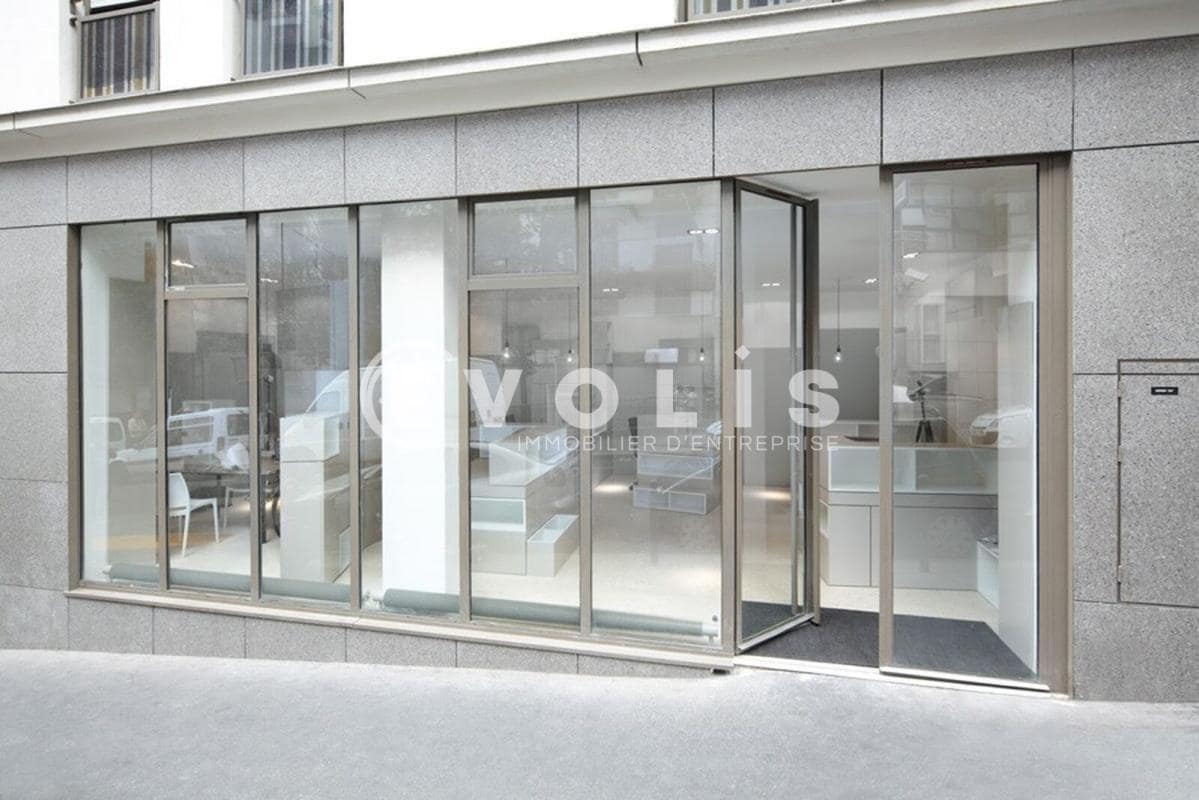 Office in Paris for sale Building Photo- Image 1 of 8