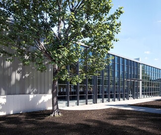 Plus de détails pour 1111 Southampton Rd, Westfield, MA - Industriel à louer