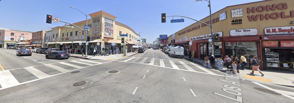 215 E 4th St, Los Angeles, CA à louer - Photo du bâtiment - Image 2 de 11