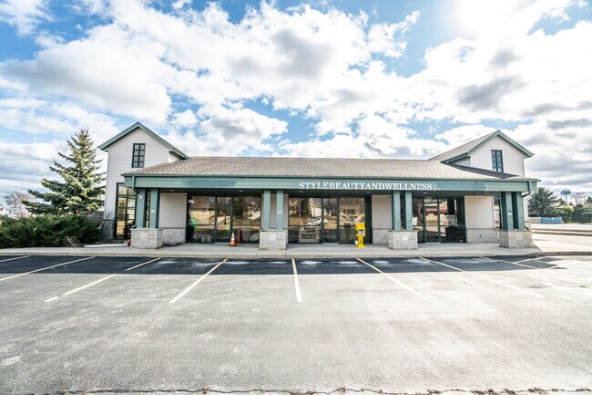 More details for 119-139 Main St, Belgium, WI - Retail for Sale