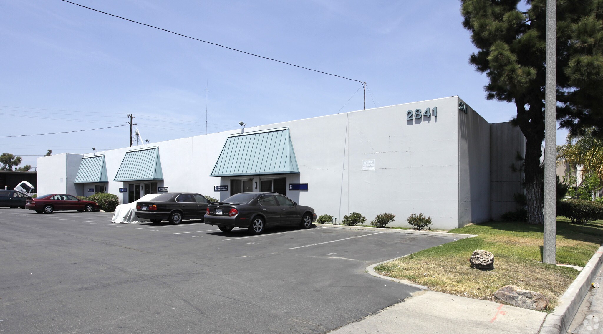 2841 E White Star Ave, Anaheim, CA for lease Primary Photo- Image 1 of 7