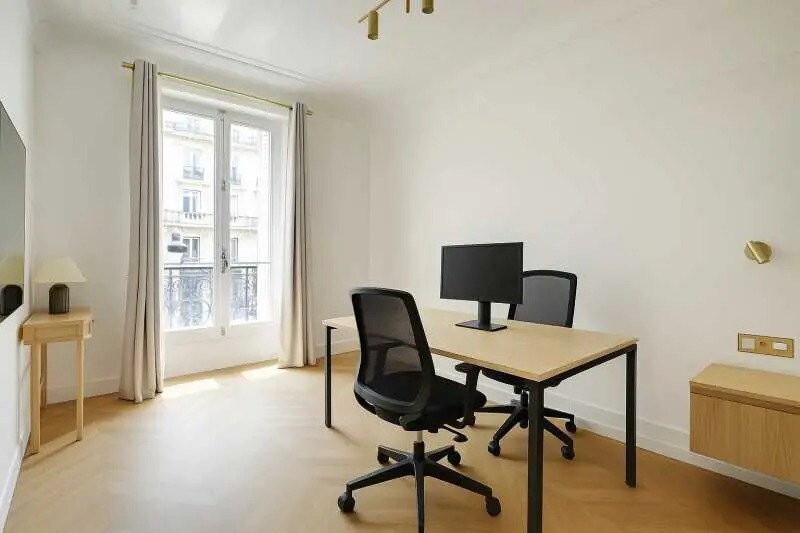 Immeuble residentiel dans Paris à vendre - Photo intérieure - Image 2 de 6
