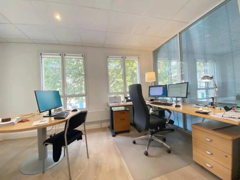 Bureau dans Boulogne-Billancourt à louer - Photo intérieure - Image 3 de 4