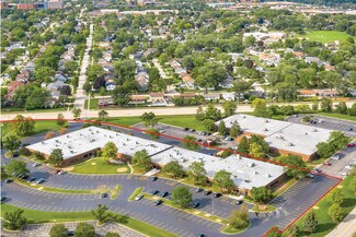 Plus de détails pour 250 E Devon Ave, Itasca, IL - Bureau à vendre