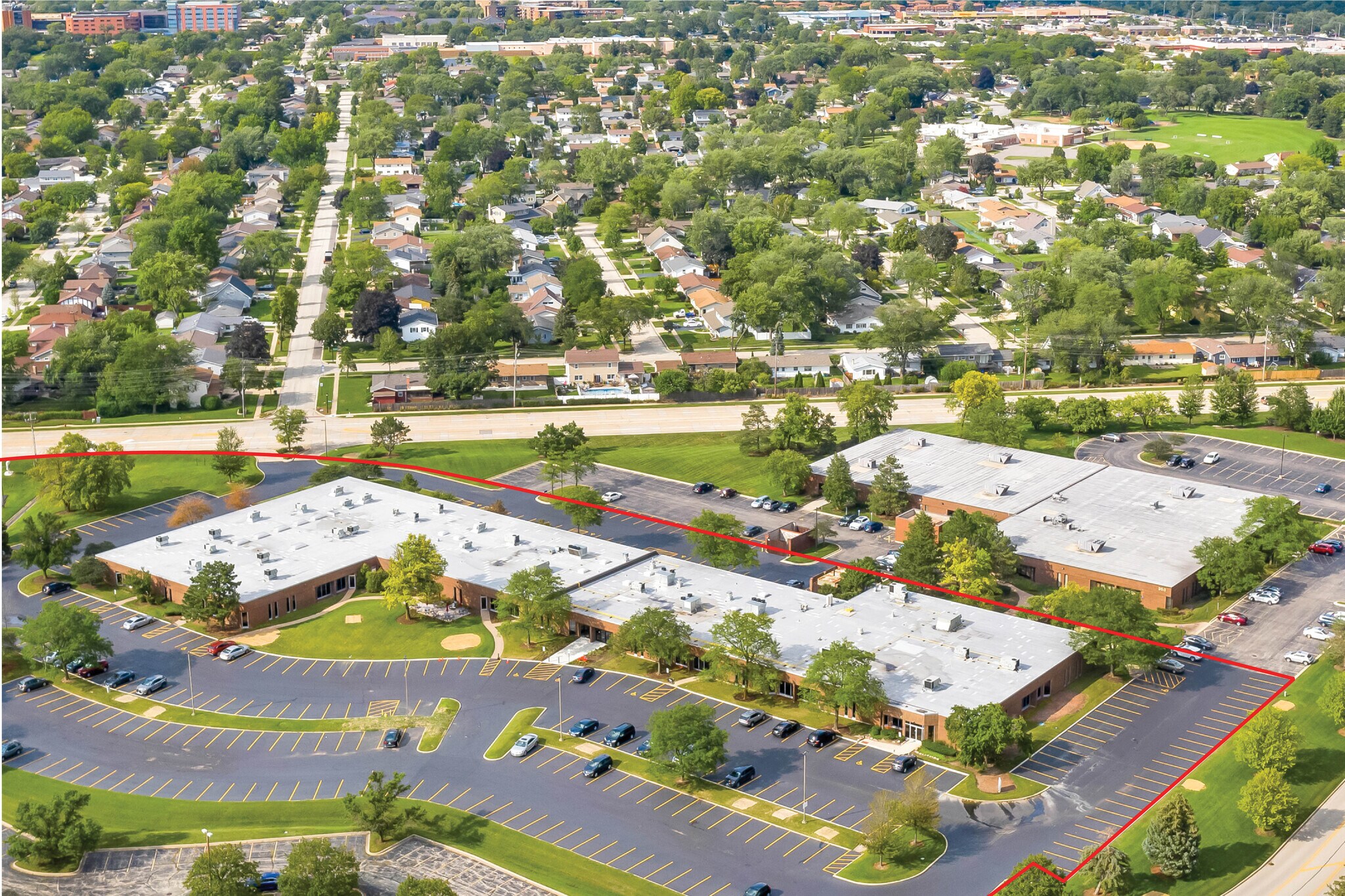 250 E Devon Ave, Itasca, IL à vendre Photo principale- Image 1 de 7