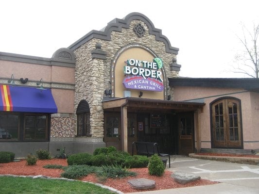 2651 Prince William Pky, Woodbridge, VA for lease - Primary Photo - Image 1 of 3