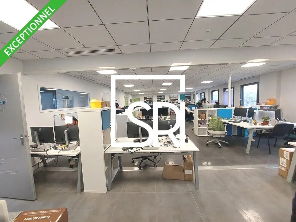 Office in Cournon-d'Auvergne for sale Building Photo- Image 1 of 13