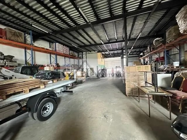 Industrial in Bondoufle for lease Interior Photo- Image 1 of 6
