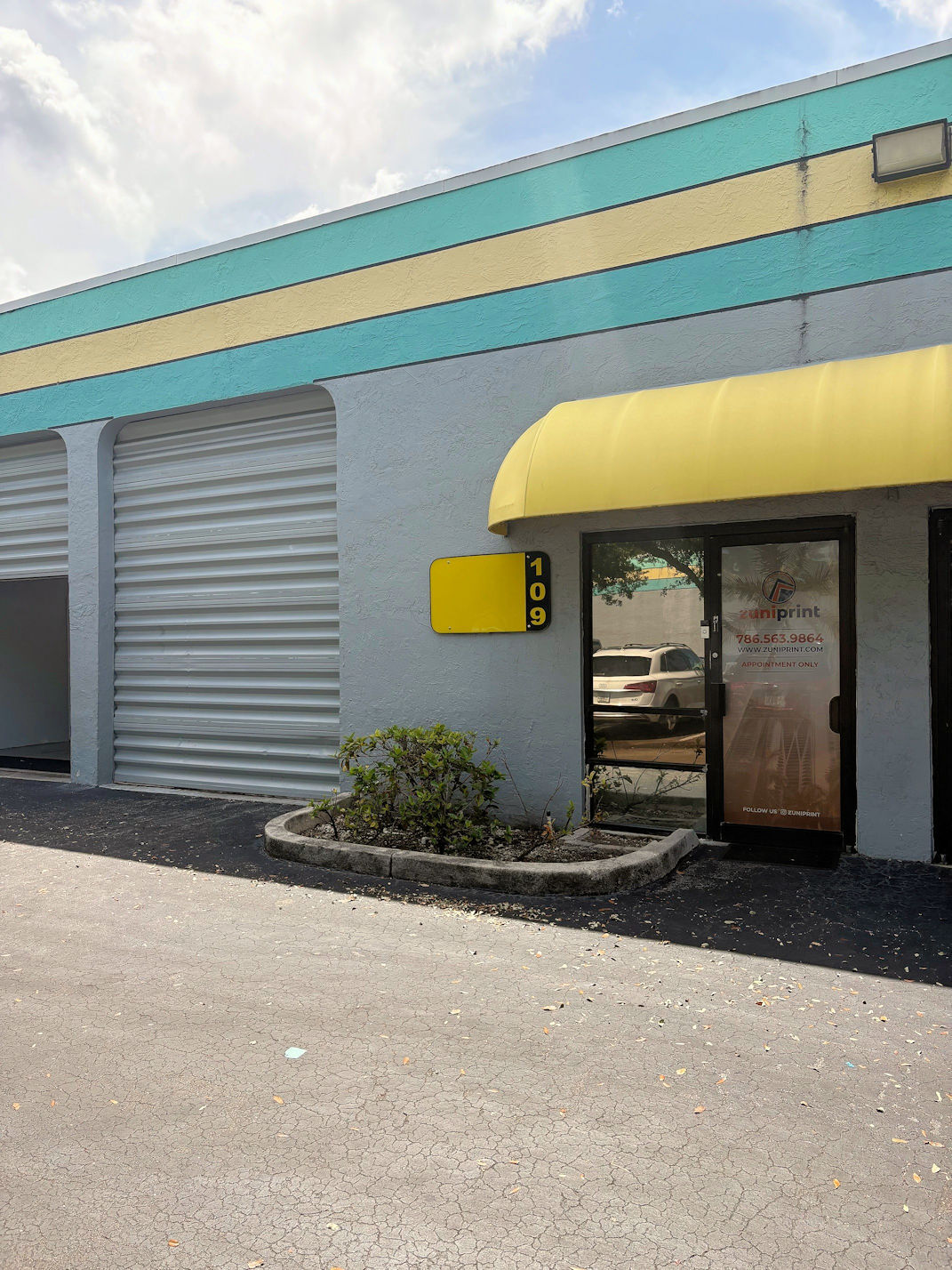 4990 SW 52nd St, Fort Lauderdale, FL à louer Photo intérieure- Image 1 de 4