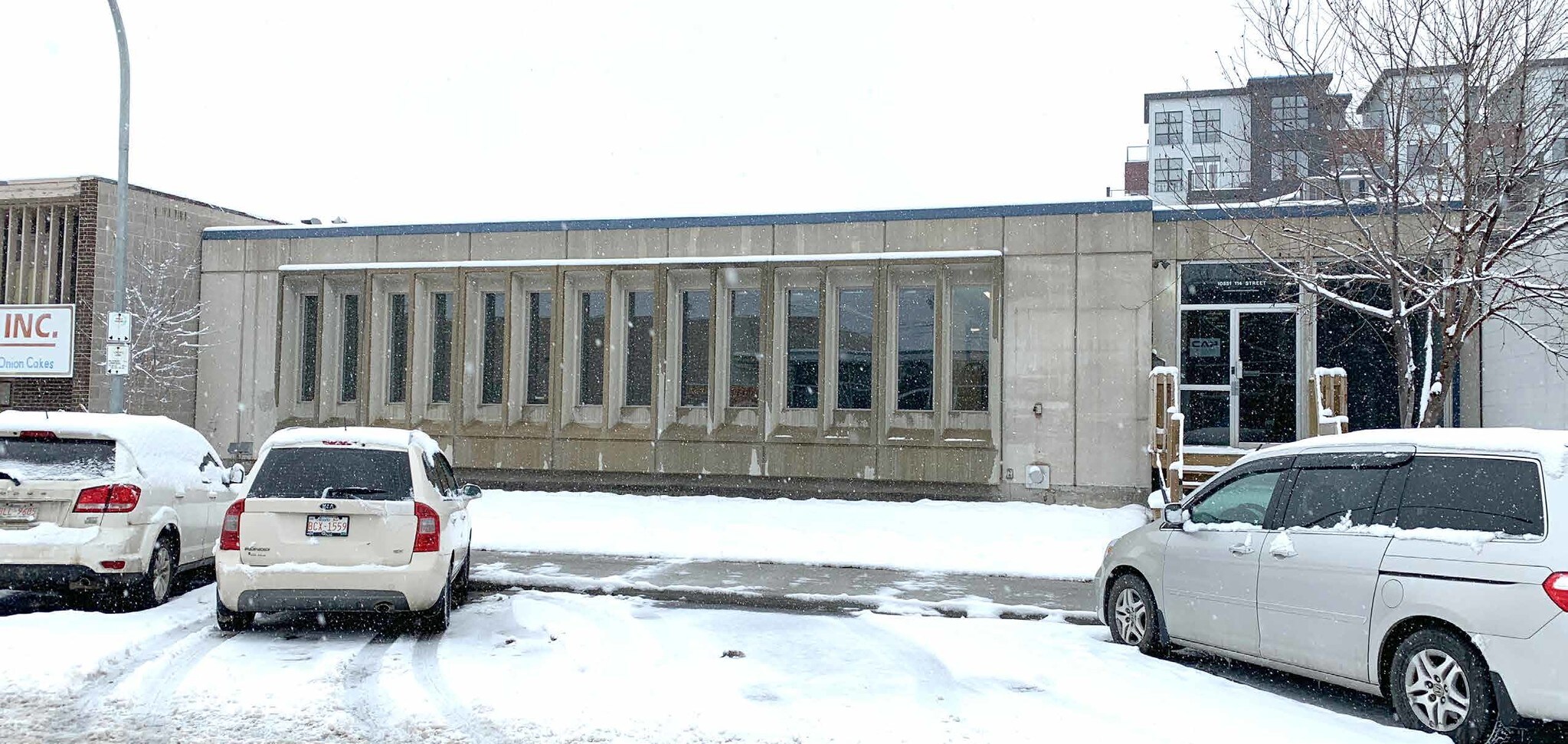 10551 114th St NW, Edmonton, AB à vendre Photo du bâtiment- Image 1 de 1