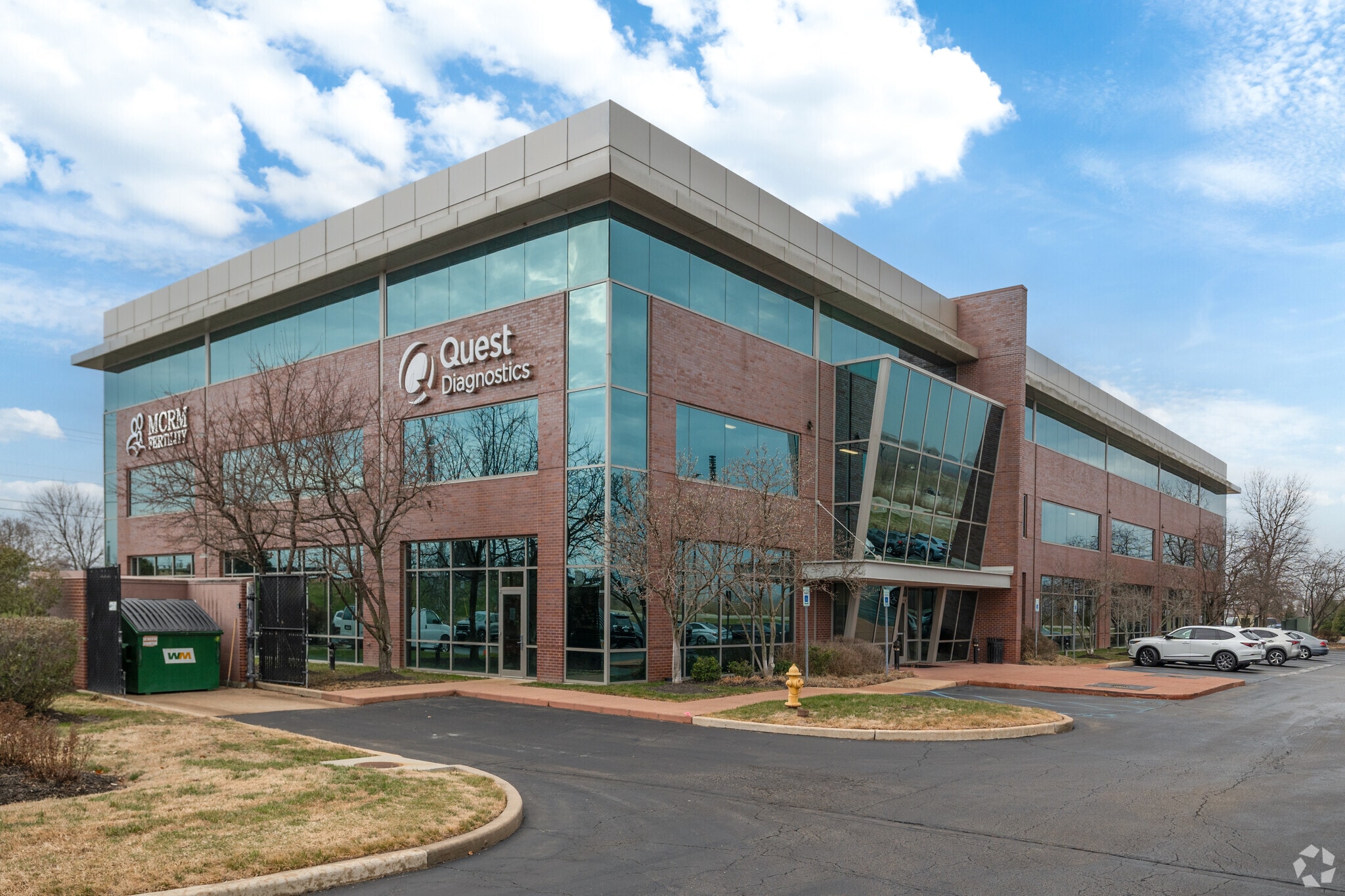 17300 N Outer Forty, Chesterfield, MO for lease Primary Photo- Image 1 of 8