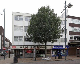 Plus de détails pour 102-106 South St, Romford - Bureau à vendre