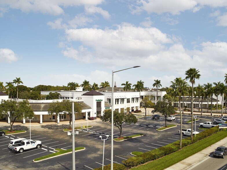 8301-8391 NW 12th St, Doral, FL à louer - Photo du bâtiment - Image 2 de 2