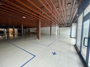 Calle Puerto de la Morcuera, 13, Leganés, Madrid for lease Interior Photo- Image 2 of 5