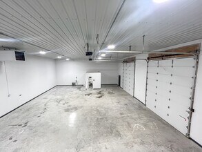449 Cimarron dr, Box Elder, SD for lease Interior Photo- Image 2 of 7