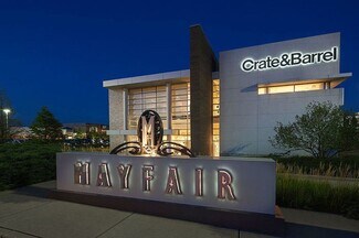 Plus de détails pour 2500 N Mayfair Rd, Wauwatosa, WI - Commerce de détail à louer