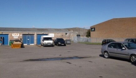 Tweed Rd, Clevedon for lease - Building Photo - Image 2 of 4