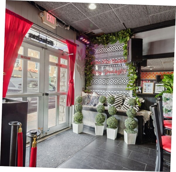 437 Main St, West Orange, NJ for sale - Interior Photo - Image 2 of 5