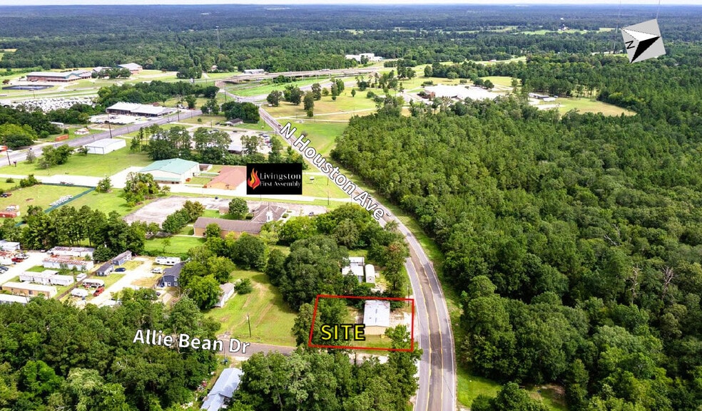 2013 N Houston Ave, Livingston, TX à vendre - Aérien - Image 2 de 9