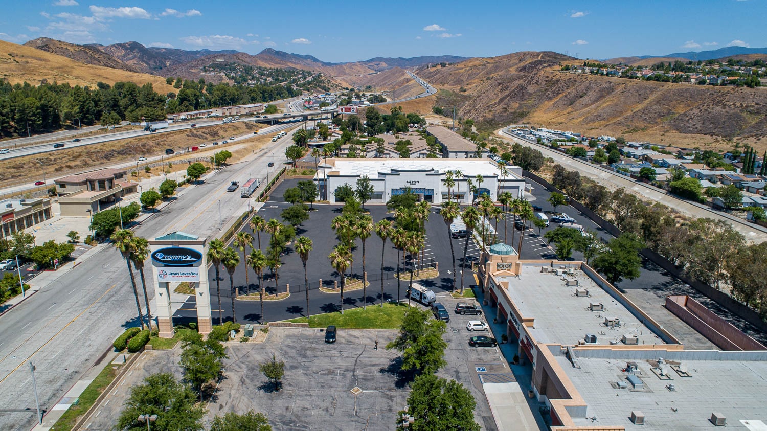 31970 Castaic Rd, Castaic, CA à vendre Photo du bâtiment- Image 1 de 17