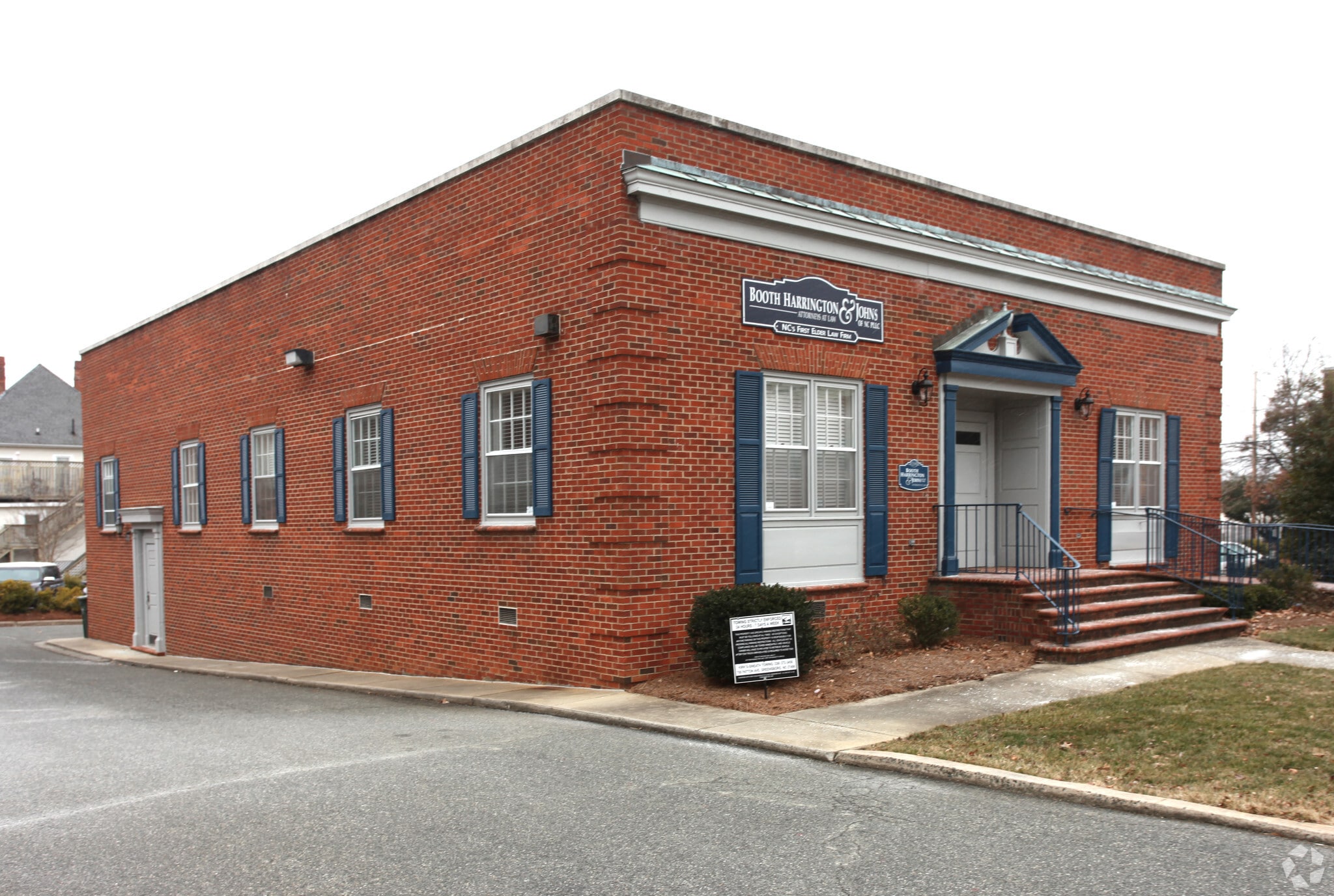 239 N Edgeworth St, Greensboro, NC à vendre Photo principale- Image 1 de 12