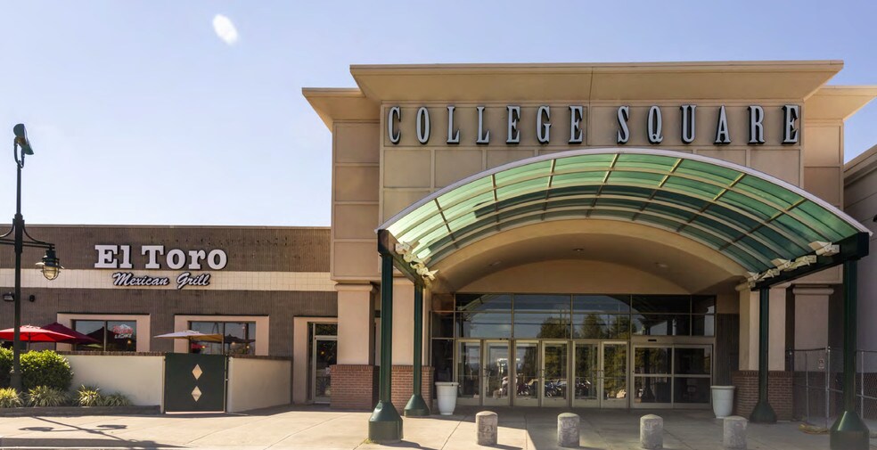 2550 E Morris Blvd, Morristown, TN à louer - Photo du bâtiment - Image 2 de 5