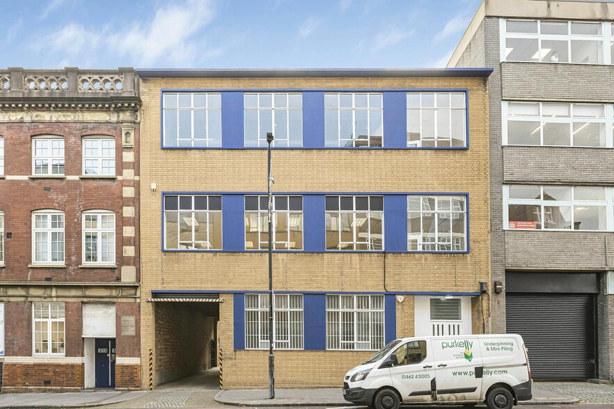 28-29 White Lion St, London for lease - Building Photo - Image 2 of 3