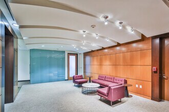 12700 Ventura Blvd, Studio City, CA for lease Interior Photo- Image 1 of 5