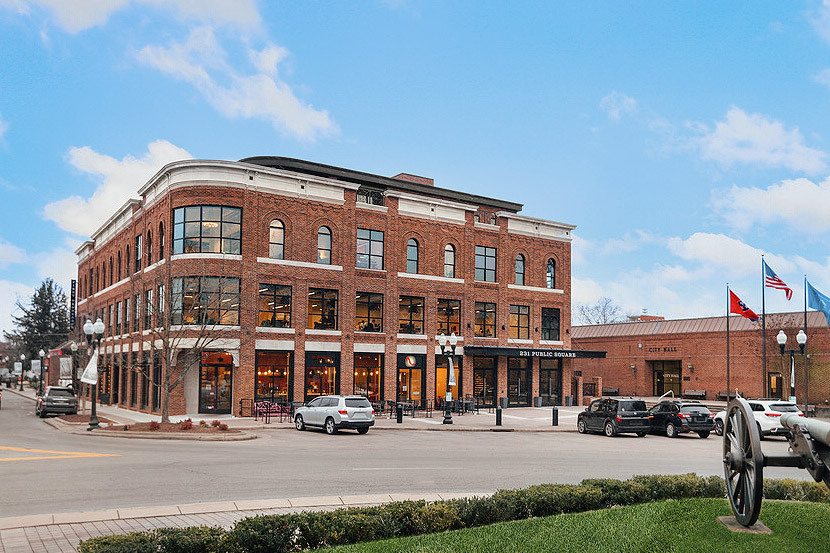 231 Public Sq, Franklin, TN for lease - Building Photo - Image 1 of 9