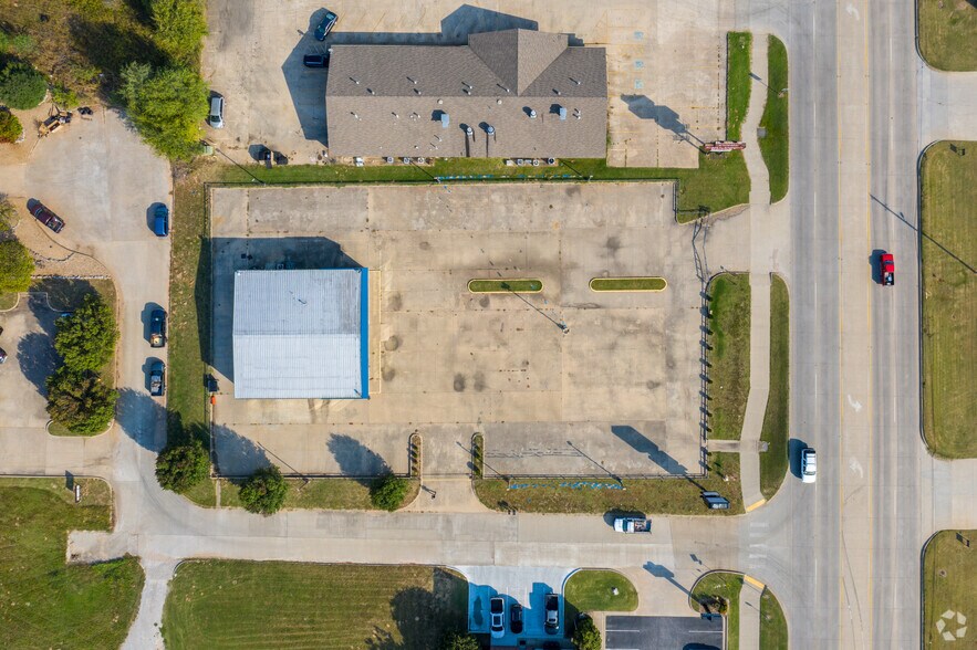 13288 S Memorial Dr, Bixby, OK à vendre - Photo du bâtiment - Image 3 de 11