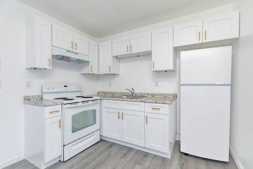 4053 Mississippi Ave, Cahokia, IL à vendre - Photo du bâtiment - Image 2 de 13