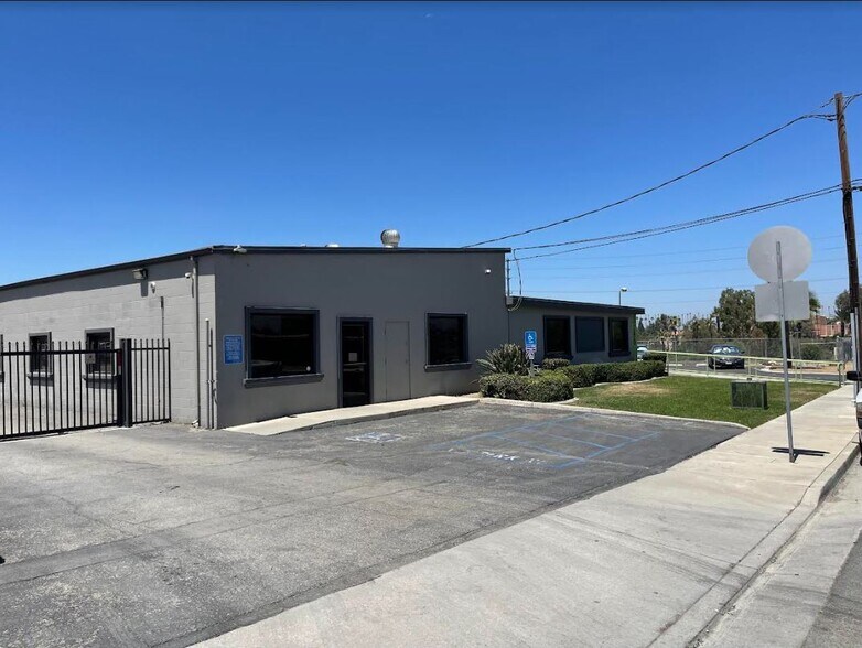 3180 Cridge St, Riverside, CA à louer - Photo du bâtiment - Image 2 de 7