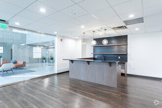 6955-6965 S Union Park Ctr, Cottonwood Heights, UT à louer Photo intérieure- Image 1 de 10