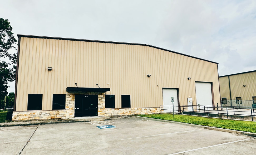 6770 Bourgeois Rd, Houston, TX for lease - Primary Photo - Image 2 of 16