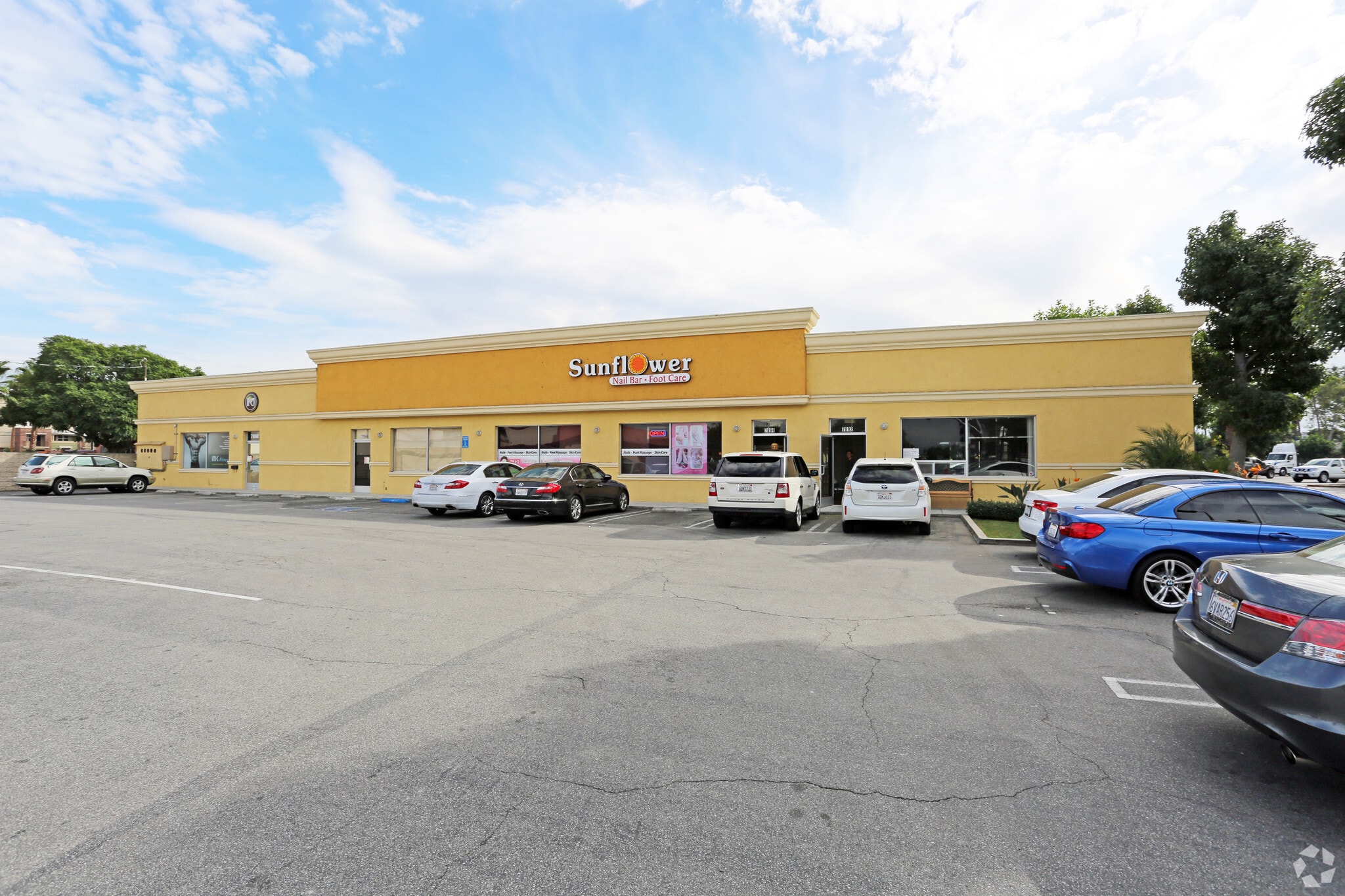 7892-7898 Orangethorpe Ave, Buena Park, CA for lease Primary Photo- Image 1 of 7