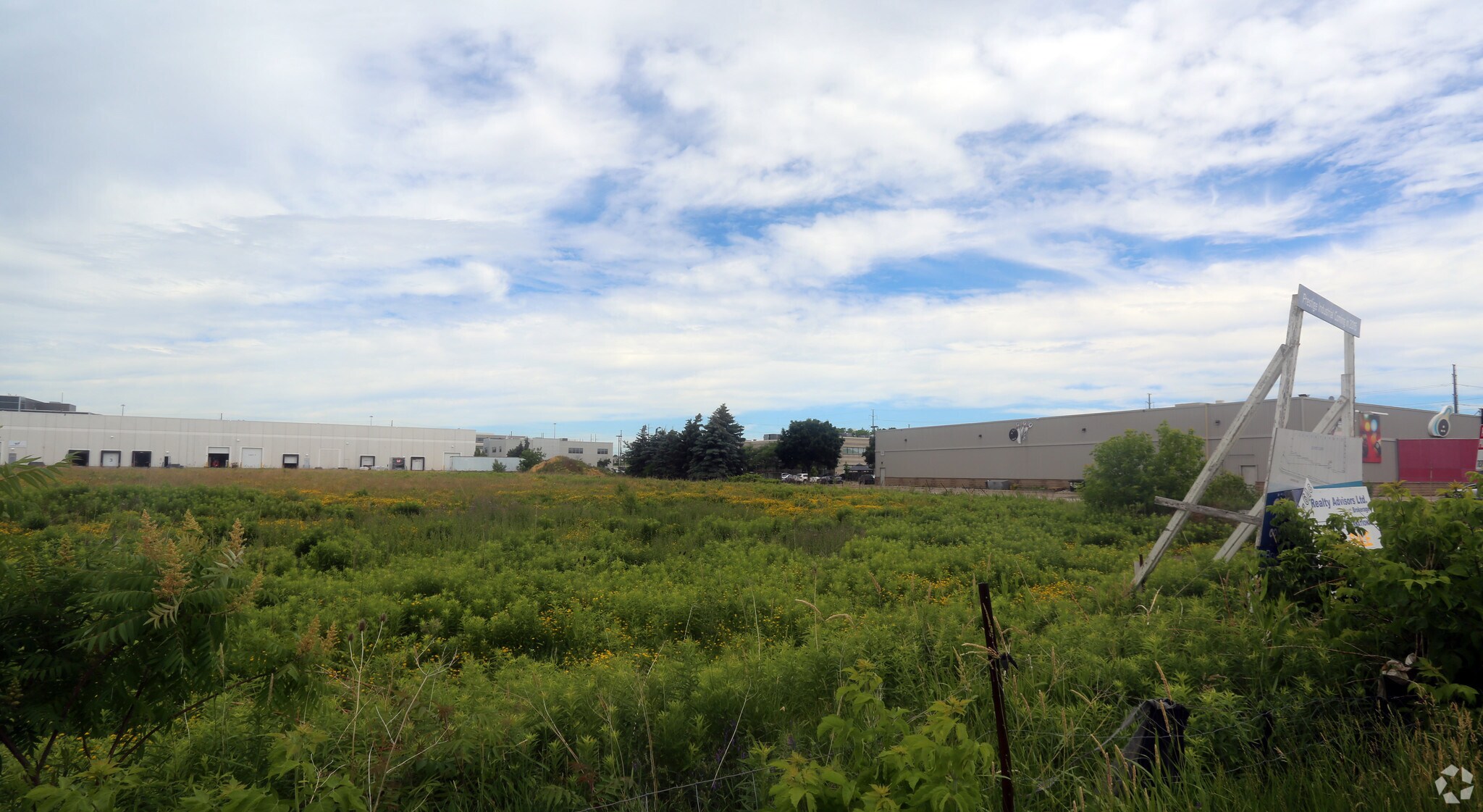 800 Laurentian Dr, Burlington, ON à vendre Photo principale- Image 1 de 1