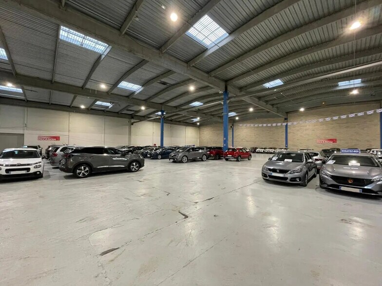 Flex dans Taverny à louer - Photo du bâtiment - Image 2 de 8