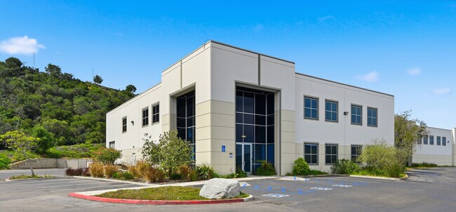 Plus de détails pour 10637 Scripps Summit Ct, San Diego, CA - Industriel à louer