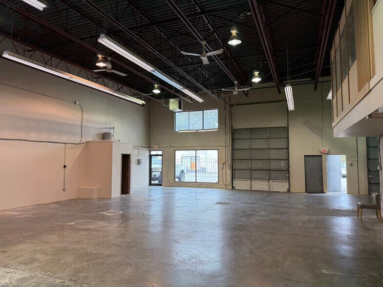 View Photo