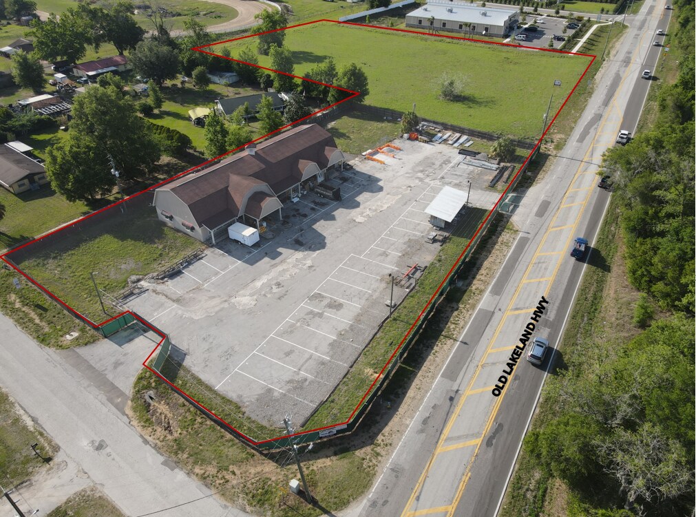 3.99 Ac Existing Building + Expansion portefeuille de 2 propriétés à vendre sur LoopNet.ca Photo du bâtiment- Image 1 de 5