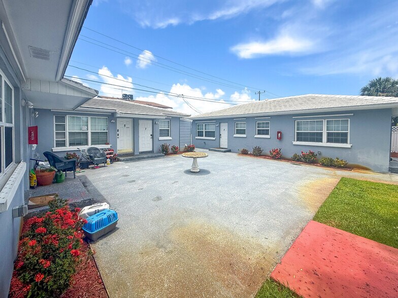1001 S Federal Hwy, Lake Worth, FL à vendre - Photo du bâtiment - Image 3 de 10