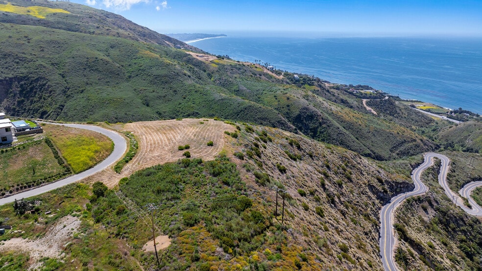 4200/4250/4330 Decker Edison Road, Malibu, CA for sale - Building Photo - Image 2 of 25